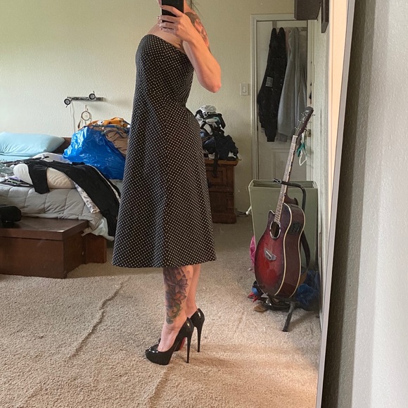 Black Strapless Midi Dress with White Polka Dots - Picture 2 of 6